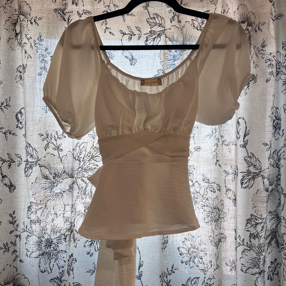 Altar'd State White Puff Sleeve Blouse
